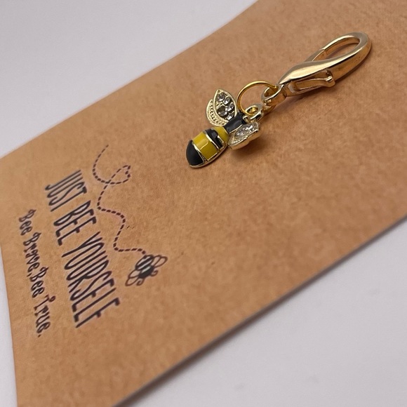 “Just Bee Yourself” Honeybee Charm (Brand New!) 🐝💕 - Picture 5 of 8